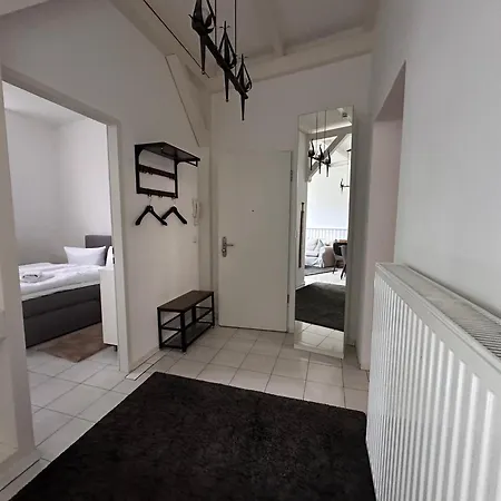 102 Im Alten Reichshof